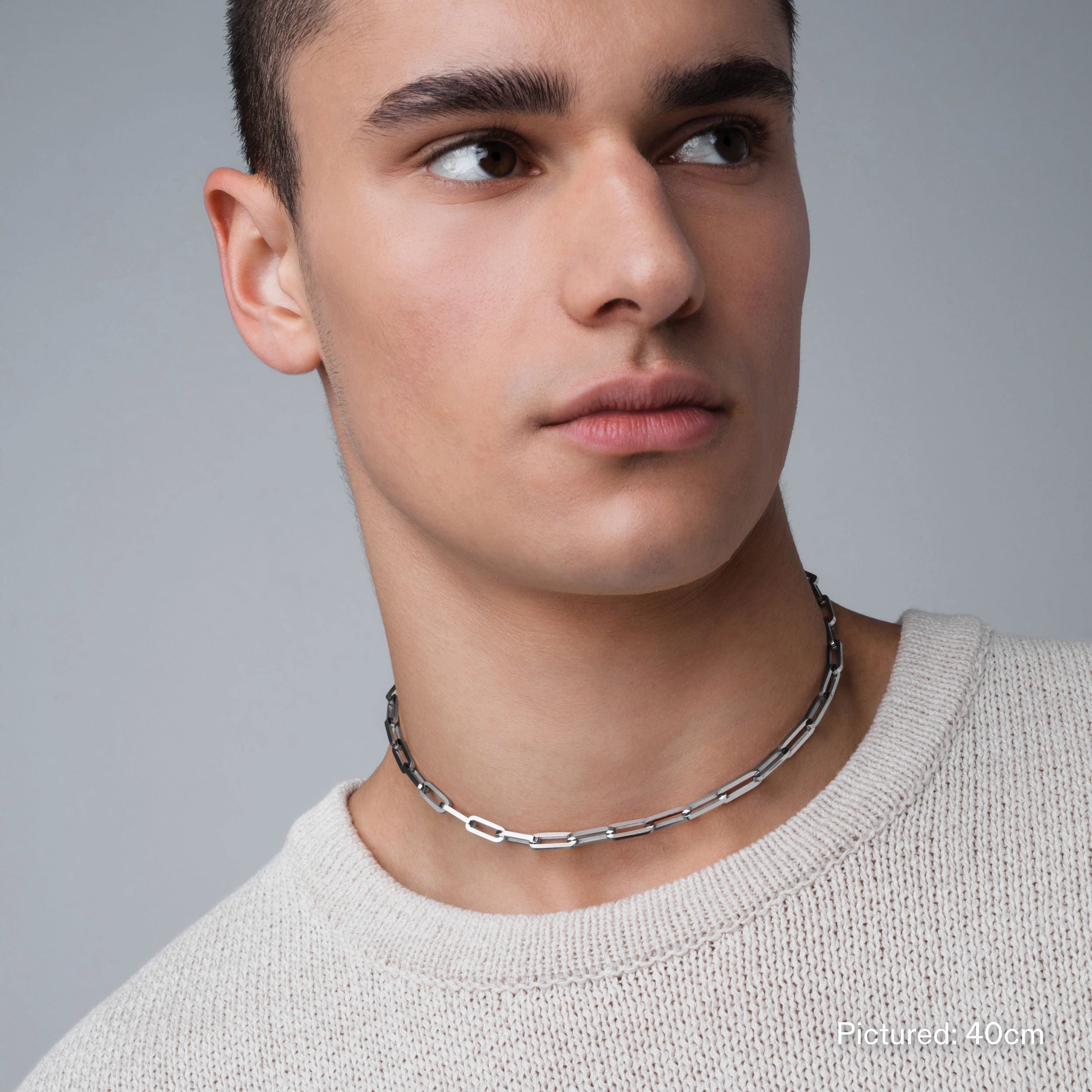 Vitaly | Stainless Steel Accessories | The Notion Chain